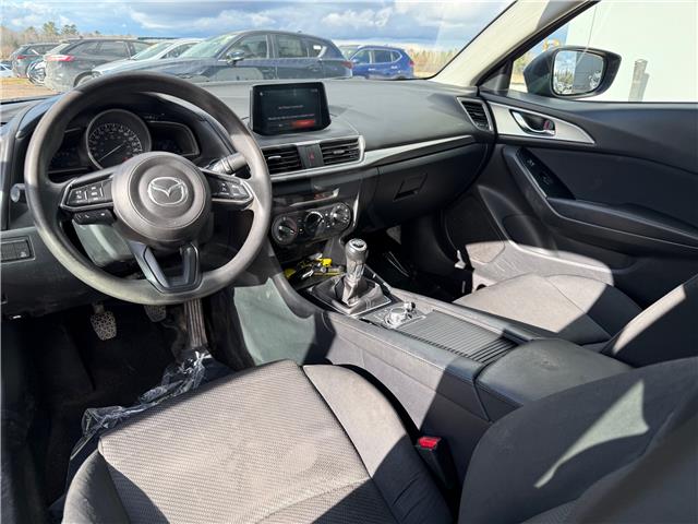 2018 Mazda Mazda3 GX (Stk: 24655) in Pembroke - Image 15 of 19