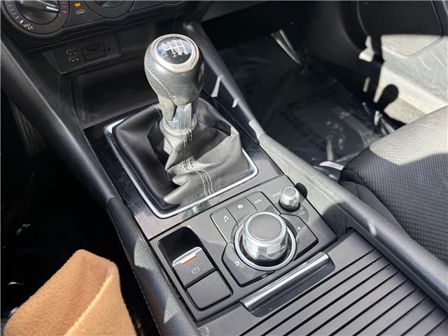 2018 Mazda Mazda3 GX (Stk: 24655) in Pembroke - Image 16 of 19