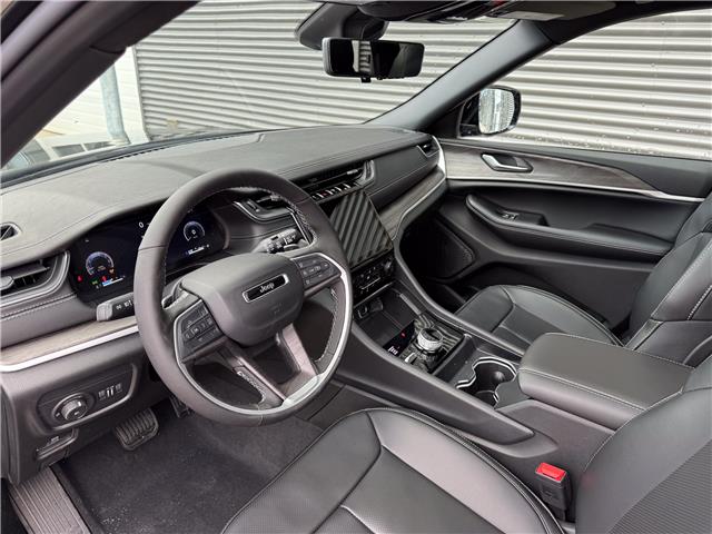 2025 Jeep Grand Cherokee Limited (Stk: 25568) in London - Image 10 of 31
