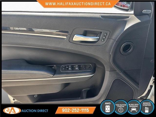 2023 Chrysler 300 S (Stk: 585526) in Lower Sackville - Image 14 of 25