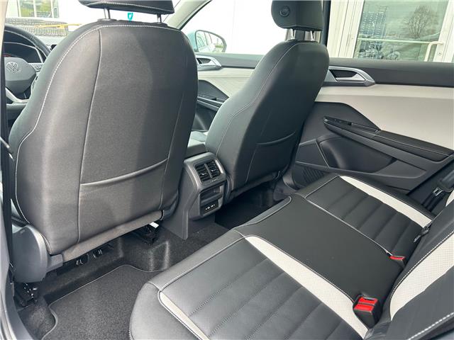 2026 Volkswagen Taos Highline (Stk: 13181) in Peterborough - Image 18 of 21 2026 Volkswagen Taos Highline (Stk: 13181) in Peterborough - Image 18 of 21