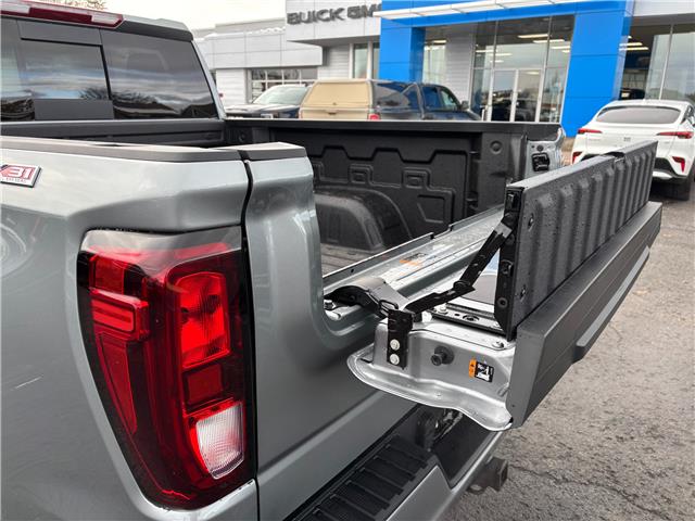 2026 GMC Sierra 1500 Elevation (Stk: 36184) in Renfrew - Image 14 of 43