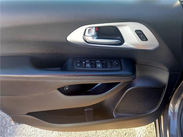 2022 Chrysler Pacifica Hybrid Touring-L (Stk: 2600751) in Regina - Image 14 of 38