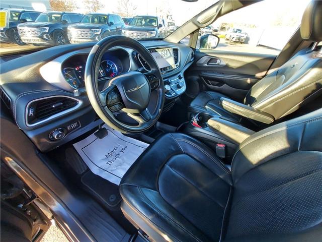 2022 Chrysler Pacifica Hybrid Touring-L (Stk: 2600751) in Regina - Image 16 of 38