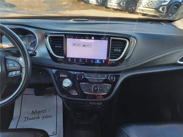 2022 Chrysler Pacifica Hybrid Touring-L (Stk: 2600751) in Regina - Image 25 of 38
