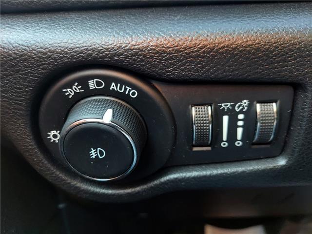 2022 Chrysler Pacifica Hybrid Touring-L (Stk: 2600751) in Regina - Image 27 of 38