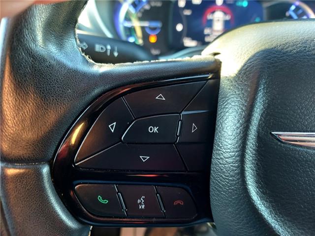 2022 Chrysler Pacifica Hybrid Touring-L (Stk: 2600751) in Regina - Image 28 of 38