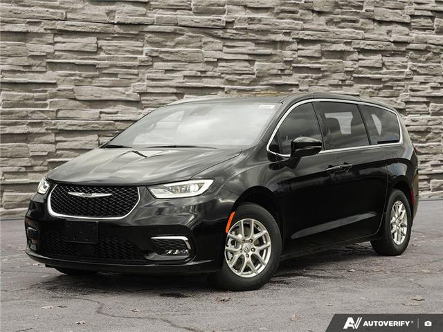 2026 Chrysler Pacifica Select (Stk: T8007) in Hamilton - Image 1 of 27