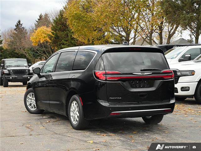 2026 Chrysler Pacifica Select (Stk: T8007) in Hamilton - Image 4 of 27 2026 Chrysler Pacifica Select (Stk: T8007) in Hamilton - Image 4 of 27