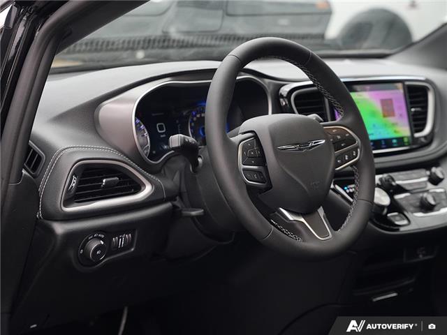 2026 Chrysler Pacifica Select (Stk: T8007) in Hamilton - Image 13 of 27 2026 Chrysler Pacifica Select (Stk: T8007) in Hamilton - Image 13 of 27
