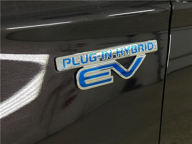 2022 Mitsubishi Outlander Plug-In Hybrid SEL (Stk: 43176J) in Belleville - Image 4 of 21