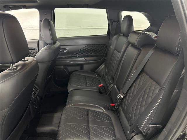 2022 Mitsubishi Outlander Plug-In Hybrid SEL (Stk: 43176J) in Belleville - Image 7 of 21