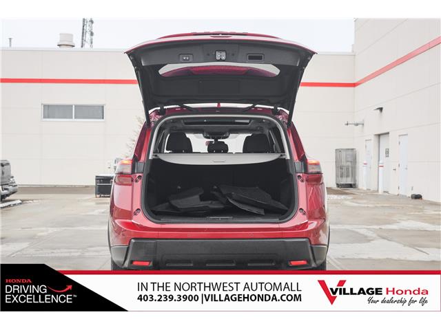 2024 Nissan Rogue SV Moonroof (Stk: RQ1309C) in Calgary - Image 9 of 32