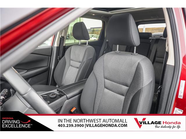 2024 Nissan Rogue SV Moonroof (Stk: RQ1309C) in Calgary - Image 15 of 32