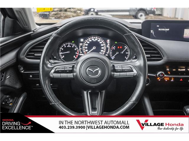 2020 Mazda Mazda3 GT (Stk: B8975) in Calgary - Image 17 of 32