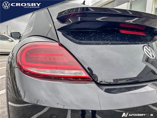 2019 Volkswagen Beetle 2.0 TSI Dune (Stk: 1V6663) in Kitchener - Image 17 of 21