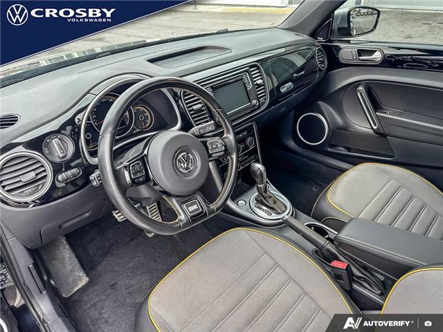2019 Volkswagen Beetle 2.0 TSI Dune (Stk: 1V6663) in Kitchener - Image 19 of 21