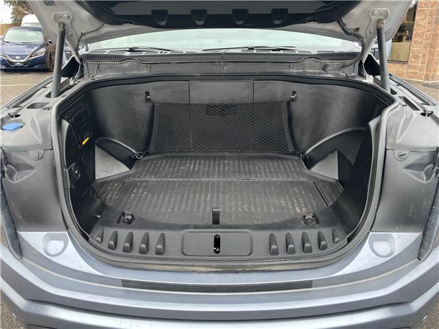 2022 Ford F-150 Lightning Lariat (Stk: R-22FOFSIL9217) in Calgary - Image 10 of 18