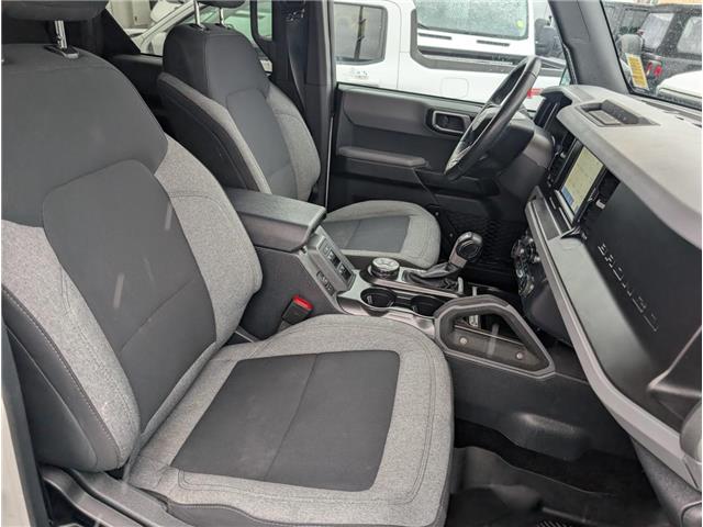 2022 Ford Bronco Big Bend (Stk: 19347) in Calgary - Image 12 of 25