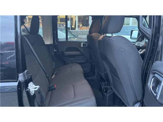 2023 Jeep Wrangler Sahara (Stk: 1332) in Kamloops - Image 12 of 27