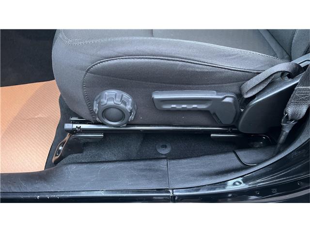 2023 Jeep Wrangler Sahara (Stk: 1332) in Kamloops - Image 18 of 27