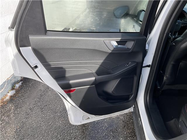 2023 Ford Escape ST-Line (Stk: 251491) in Kingston - Image 18 of 21