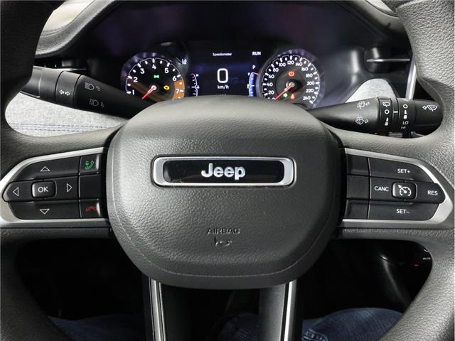 2025 Jeep Compass Sport (Stk: L634) in Calgary - Image 18 of 20