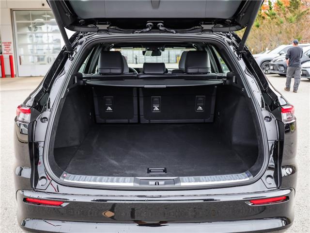 2025 Toyota Crown Signia Limited (Stk: S9636) in Welland - Image 7 of 29