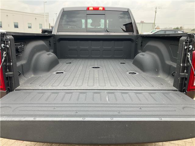 2025 RAM 2500 Big Horn (Stk: 5T61) in Blenheim - Image 9 of 17