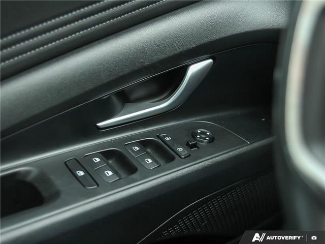 2022 Hyundai Elantra Preferred w/Sun & Tech Pkg (Stk: 108529) in London - Image 16 of 25