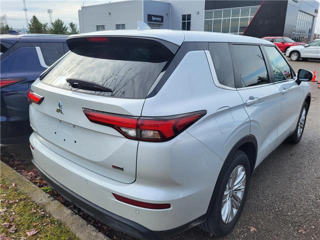 2022 Mitsubishi Outlander  (Stk: S0140A) in Barrie - Image 7 of 50