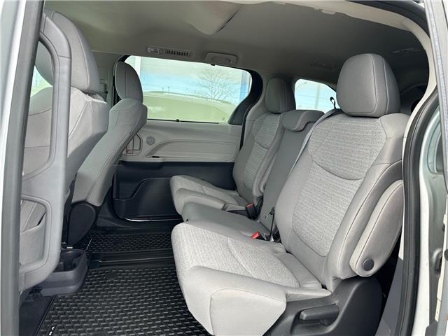 2022 Toyota Sienna LE 8-Passenger (Stk: W6924) in Cobourg - Image 25 of 26 2022 Toyota Sienna LE 8-Passenger (Stk: W6924) in Cobourg - Image 25 of 26