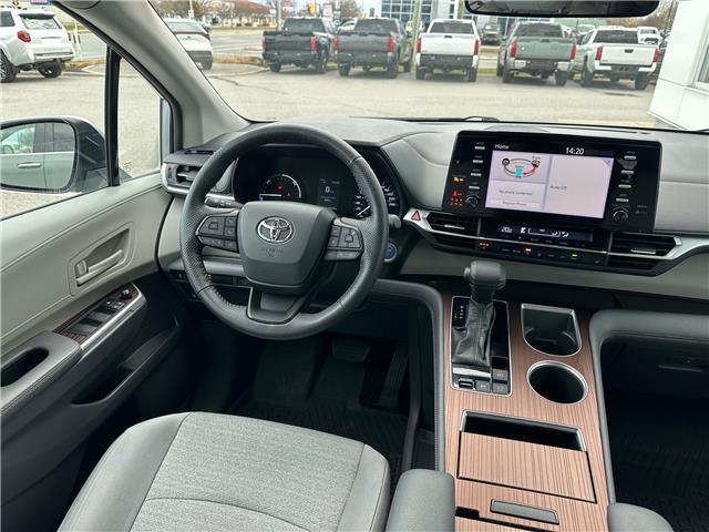 2022 Toyota Sienna LE 8-Passenger (Stk: W6924) in Cobourg - Image 9 of 26 2022 Toyota Sienna LE 8-Passenger (Stk: W6924) in Cobourg - Image 9 of 26