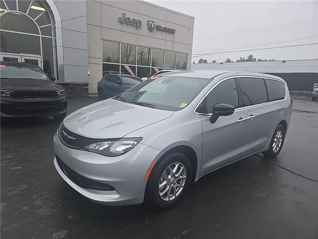 2026 Chrysler Grand Caravan SXT (Stk: T033) in Miramichi - Image 1 of 14
