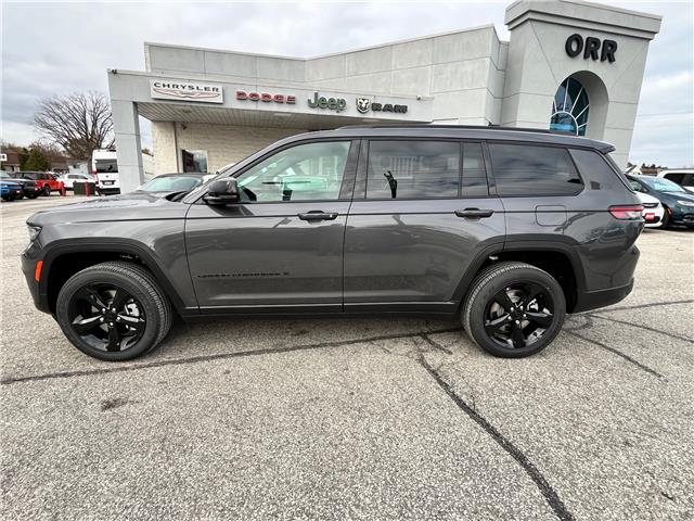 2025 Jeep Grand Cherokee L Laredo (Stk: 25-428) in Sarnia - Image 2 of 23