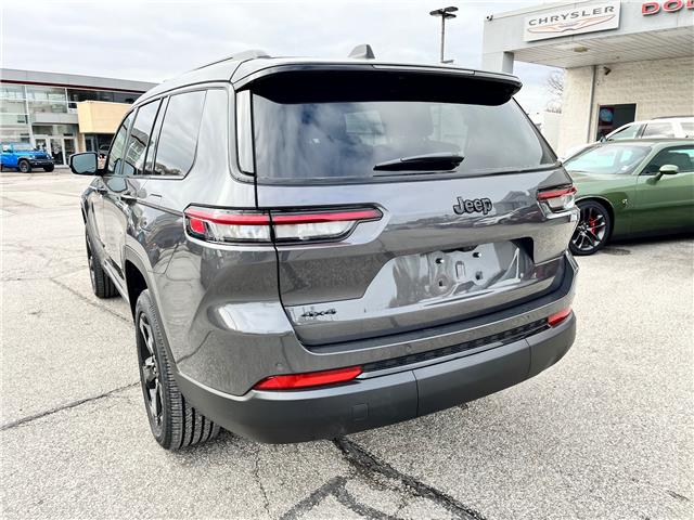 2025 Jeep Grand Cherokee L Laredo (Stk: 25-428) in Sarnia - Image 3 of 23