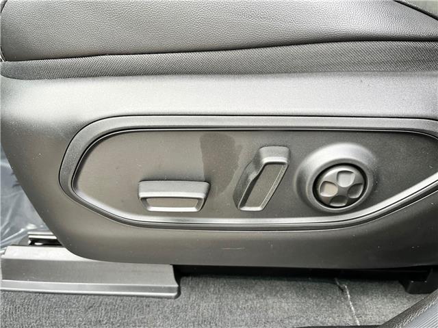 2025 Jeep Grand Cherokee L Laredo (Stk: 25-428) in Sarnia - Image 11 of 23