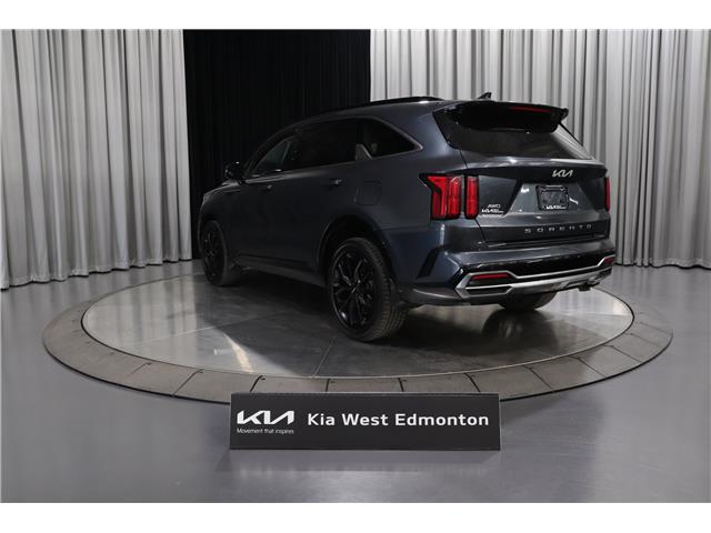 2022 Kia Sorento 2.5T SX w/Black Leather (Stk: 26660A) in Edmonton - Image 4 of 30