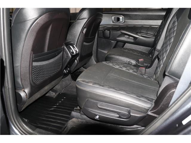 2022 Kia Sorento 2.5T SX w/Black Leather (Stk: 26660A) in Edmonton - Image 22 of 30