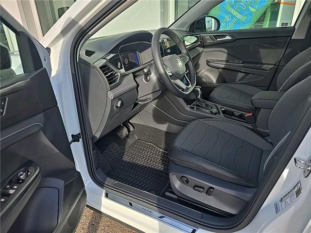 2026 Volkswagen Taos Comfortline Black Edition (Stk: 26260) in Lethbridge - Image 12 of 23
