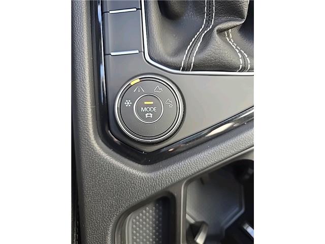 2026 Volkswagen Taos Comfortline Black Edition (Stk: 26260) in Lethbridge - Image 15 of 23