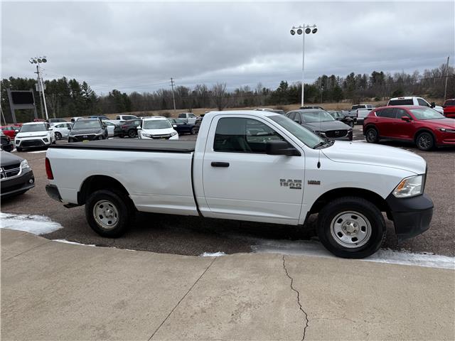 2020 RAM 1500 Classic ST (Stk: 24636) in Pembroke - Image 9 of 23