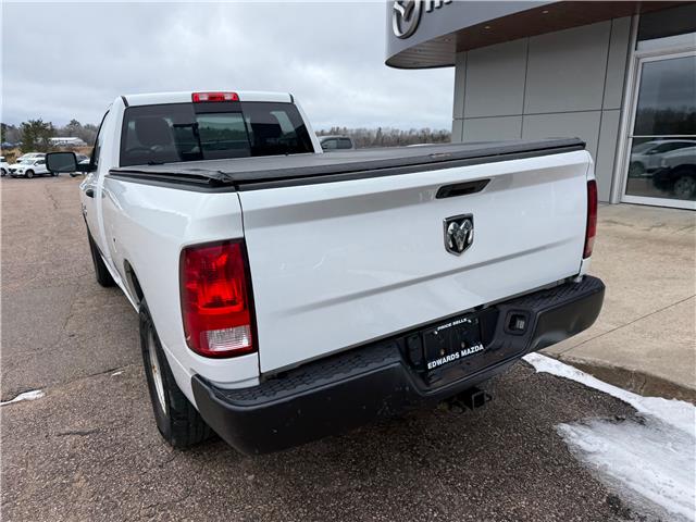 2020 RAM 1500 Classic ST (Stk: 24636) in Pembroke - Image 13 of 23