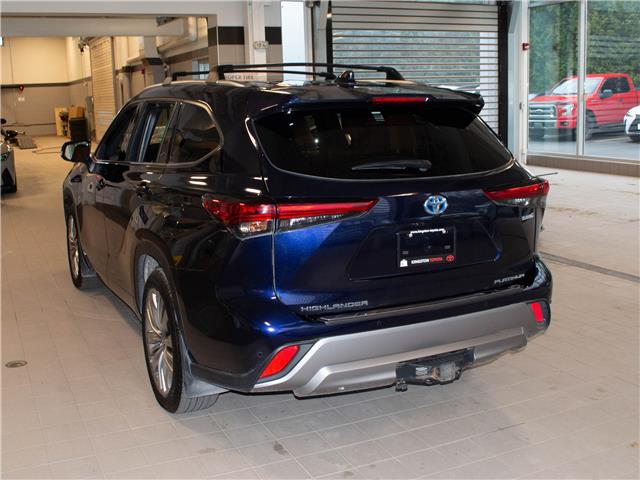 2023 Toyota Highlander Hybrid Limited (Stk: 26470A) in Kingston - Image 4 of 15