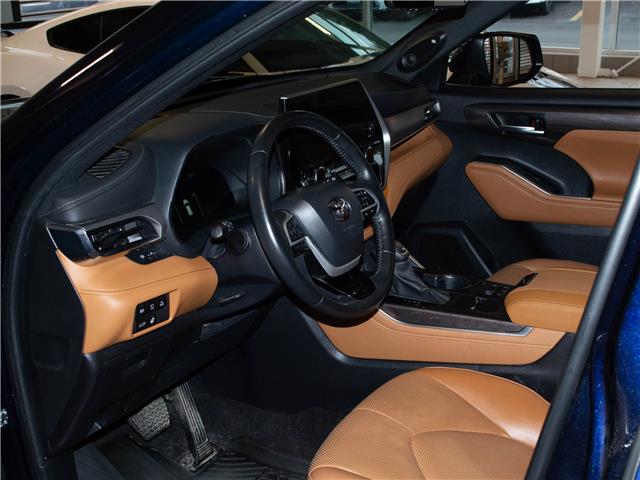 2023 Toyota Highlander Hybrid Limited (Stk: 26470A) in Kingston - Image 10 of 15