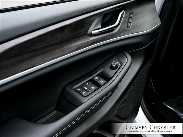 2025 Jeep Grand Cherokee Limited (Stk: N25202) in Grimsby - Image 17 of 33