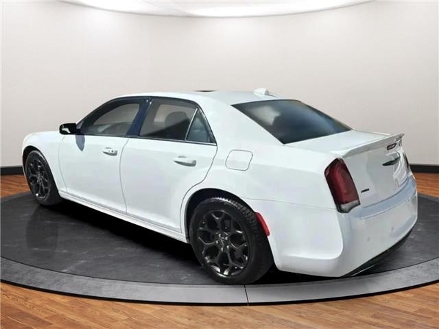 2023 Chrysler 300 S (Stk: 585526) in Lower Sackville - Image 7 of 25