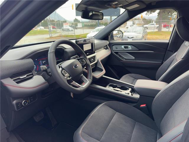 2026 Ford Explorer ST (Stk: 0B6037) in Kamloops - Image 13 of 25
