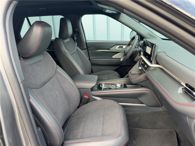 2026 Ford Explorer ST (Stk: 0B6037) in Kamloops - Image 22 of 25