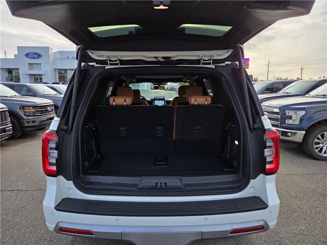 2023 Ford Expedition Platinum (Stk: 7011) in Calgary - Image 5 of 14